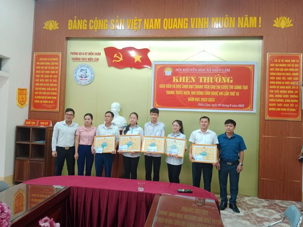 VINH DANH THÀNH TÍCH KHKT