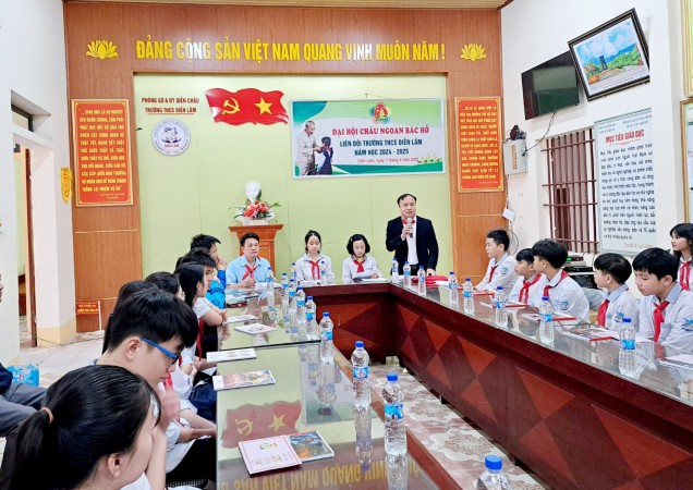 ĐẠI HỘI CHÁU NGOAN BÁC HỒ