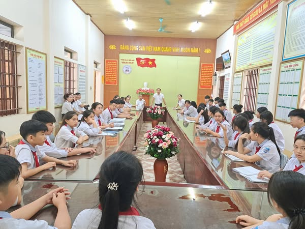 LỄ XUẤT QUÂN HSG K8